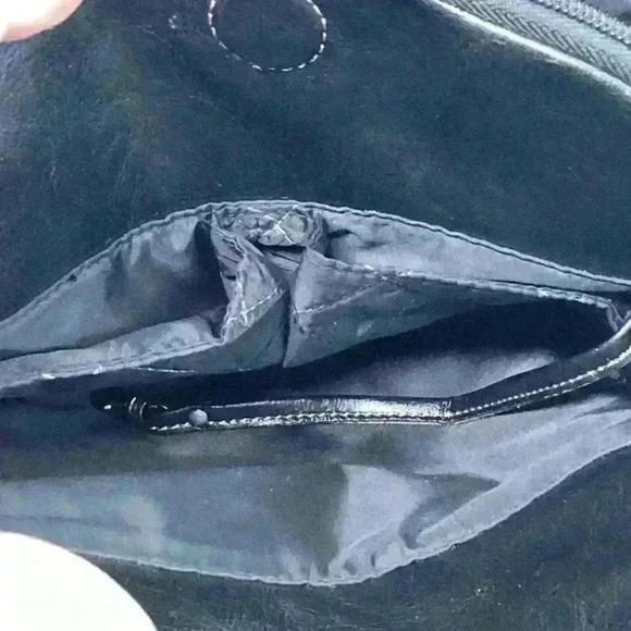 Giani Bernni Black Leather Crossbody bag - Picture 8 of 10